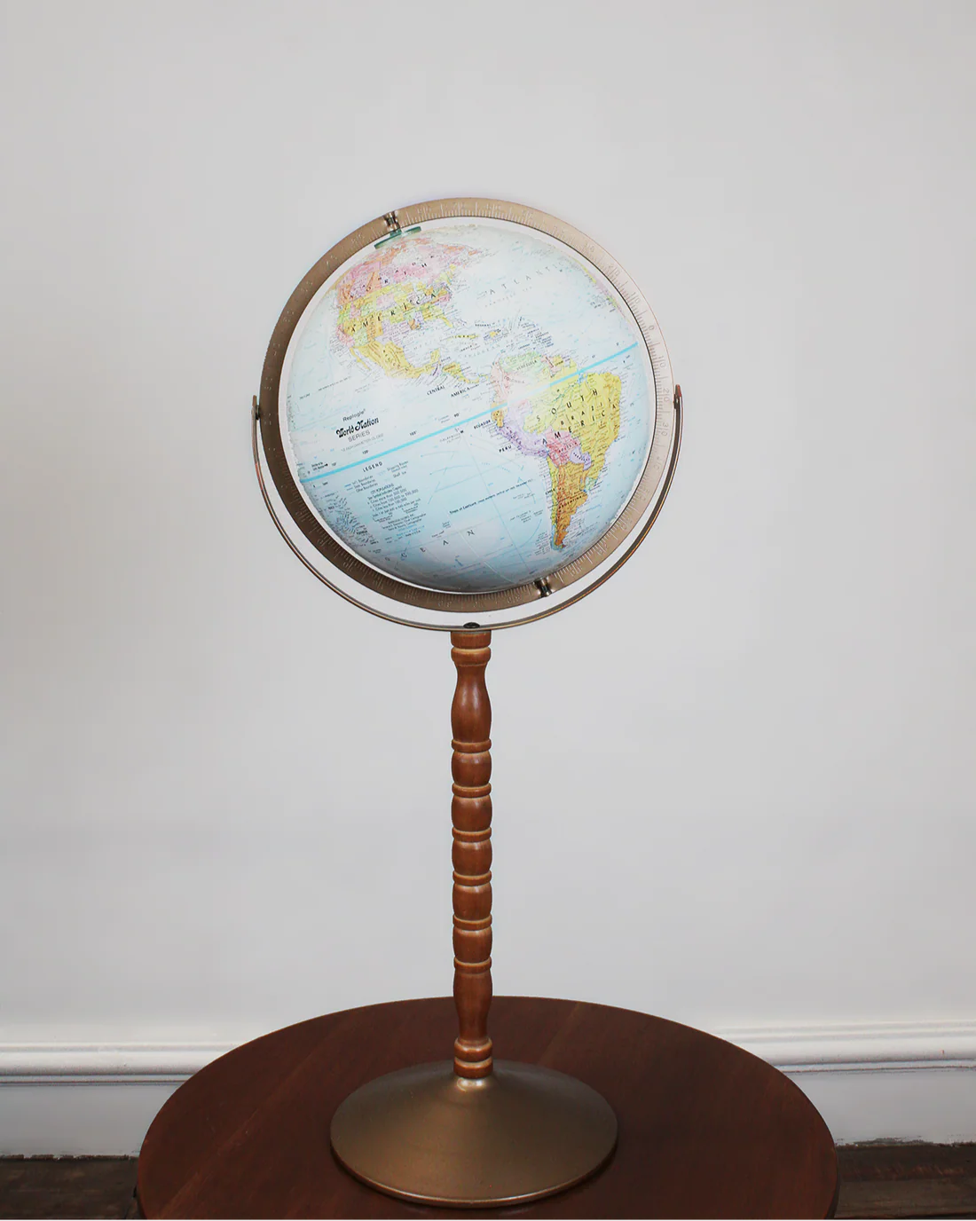 Globo Terráqueo Vintage | Casa Perlo