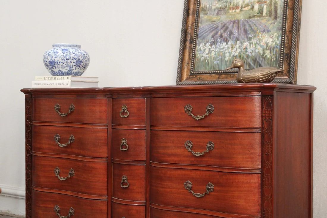 Cómo saber si un mueble es antiguo: claves para reconocer piezas auténticas y con valor histórico